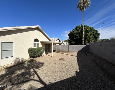 51 N Del Pueblo Place - Photo Thumbnail 21