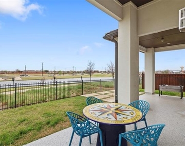 6547 Curwen Lane - Photo Thumbnail 24