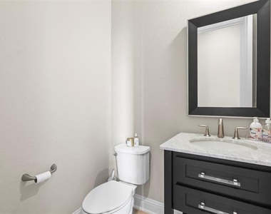 6547 Curwen Lane - Photo Thumbnail 8