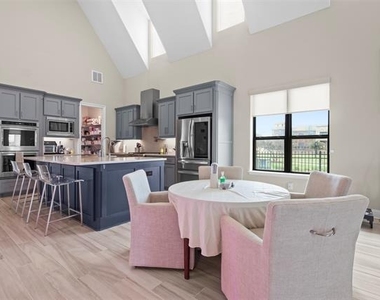 6547 Curwen Lane - Photo Thumbnail 13