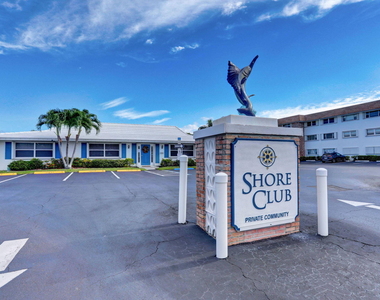 100 Shore Court - Photo Thumbnail 2