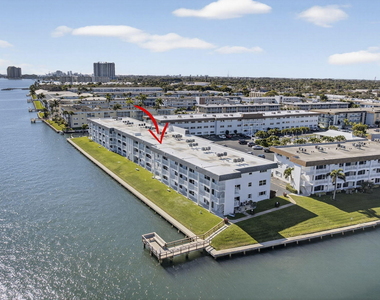 100 Shore Court - Photo Thumbnail 46