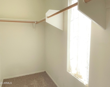 16001 N 50th Avenue - Photo Thumbnail 14