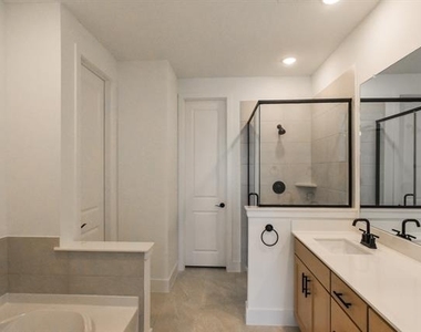 14541 Durant Lane - Photo Thumbnail 8