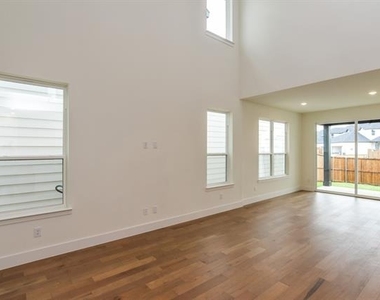 14541 Durant Lane - Photo Thumbnail 6