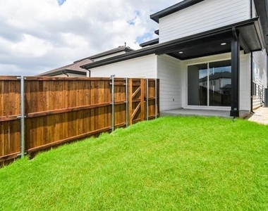 14541 Durant Lane - Photo Thumbnail 21