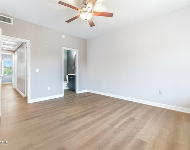 4455 E Paradise Village Parkway S - Photo Thumbnail 13
