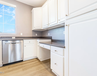 4455 E Paradise Village Parkway S - Photo Thumbnail 22