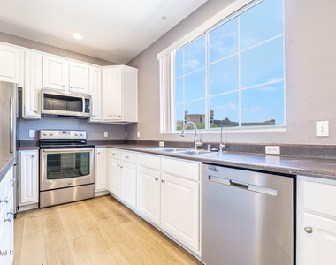4455 E Paradise Village Parkway S - Photo Thumbnail 23