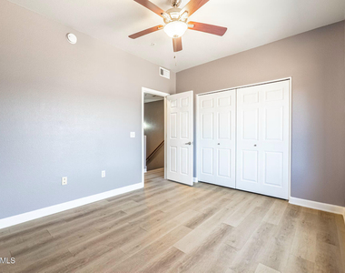 4455 E Paradise Village Parkway S - Photo Thumbnail 4