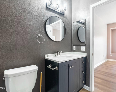 4455 E Paradise Village Parkway S - Photo Thumbnail 15