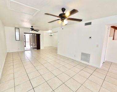 5953 Nw 24th Court - Photo Thumbnail 11