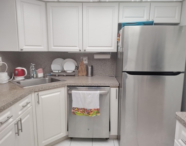 2101 Atlantic Shores Boulevard - Photo Thumbnail 4