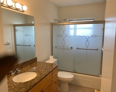 10070 Nw 36th Street - Photo Thumbnail 4