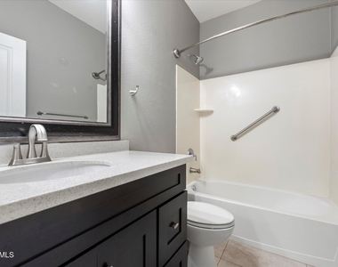 949 E Indian Wells Place - Photo Thumbnail 19