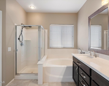 949 E Indian Wells Place - Photo Thumbnail 15