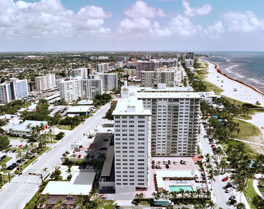 111 N Pompano Beach Boulevard - Photo Thumbnail 35