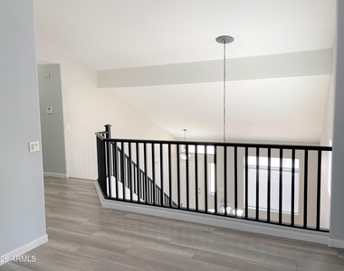 8535 W Vogel Avenue - Photo Thumbnail 15