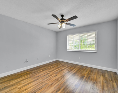3740 Nw Adriatic Lane - Photo Thumbnail 12