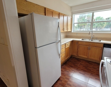 5701 N Flagler Drive - Photo Thumbnail 16