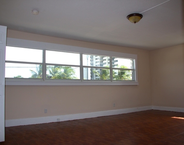 5701 N Flagler Drive - Photo Thumbnail 15