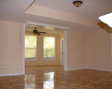 5701 N Flagler Drive - Photo Thumbnail 8