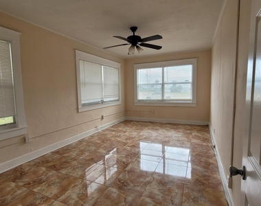 5701 N Flagler Drive - Photo Thumbnail 9