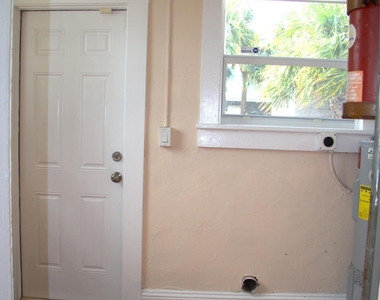 5701 N Flagler Drive - Photo Thumbnail 11