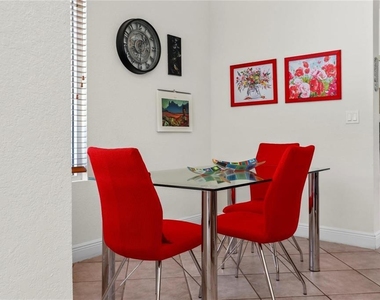 6421 Nw 41st Street - Photo Thumbnail 20