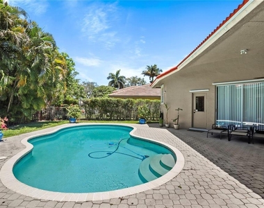 6421 Nw 41st Street - Photo Thumbnail 31