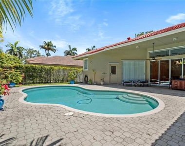 6421 Nw 41st Street - Photo Thumbnail 34