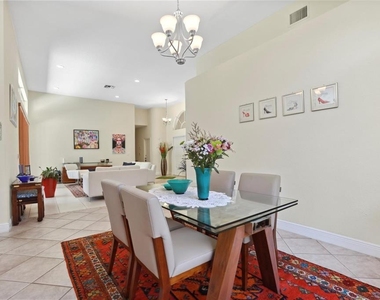 6421 Nw 41st Street - Photo Thumbnail 8