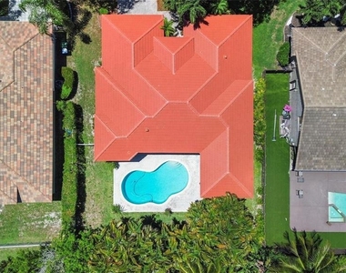 6421 Nw 41st Street - Photo Thumbnail 1