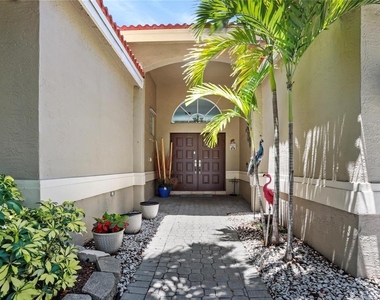 6421 Nw 41st Street - Photo Thumbnail 3