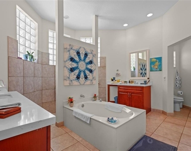 6421 Nw 41st Street - Photo Thumbnail 27