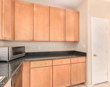 6316 W Branham Lane - Photo Thumbnail 10