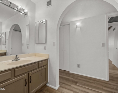 1055 N Recker Road - Photo Thumbnail 13