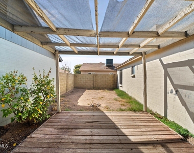 1055 N Recker Road - Photo Thumbnail 21