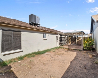 1055 N Recker Road - Photo Thumbnail 19