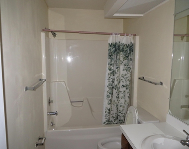37 Vista Gardens Trail - Photo Thumbnail 13