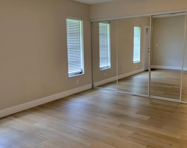 14339 Canalview Drive - Photo Thumbnail 11