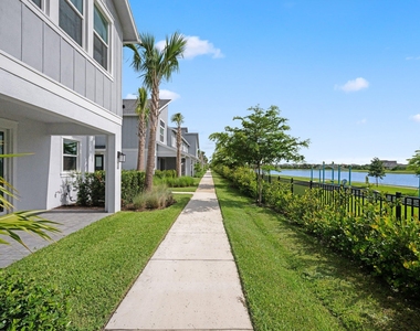 4574 Longwood Lake Square - Photo Thumbnail 27