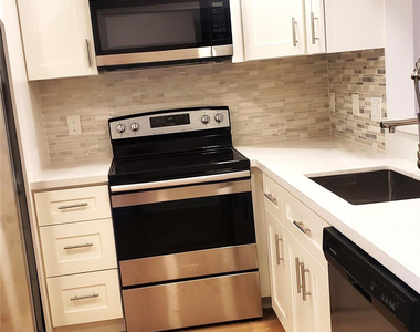 7897 Golf Circle Drive - Photo Thumbnail 12