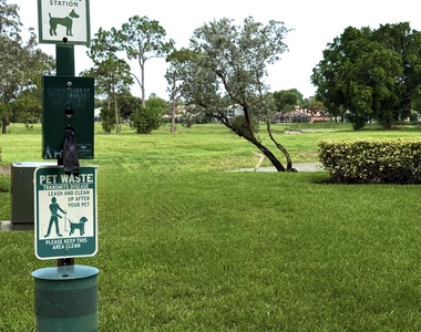 2080 Greenview Shores Boulevard - Photo Thumbnail 17