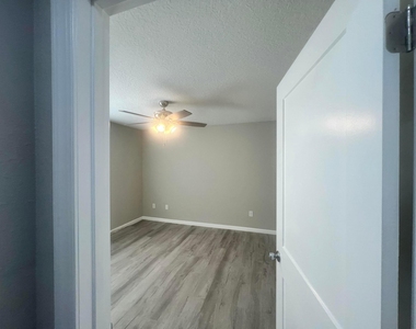 46 Sedgwick Trail - Photo Thumbnail 15