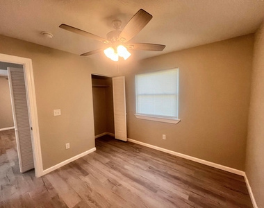 46 Sedgwick Trail - Photo Thumbnail 10
