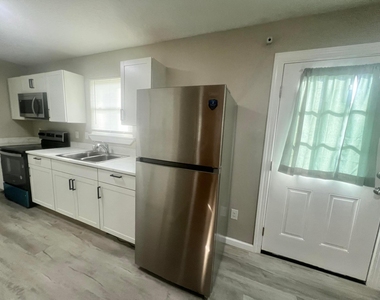 46 Sedgwick Trail - Photo Thumbnail 3