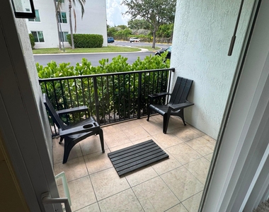 201 Villa Circle - Photo Thumbnail 17