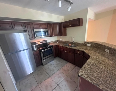 201 Villa Circle - Photo Thumbnail 22