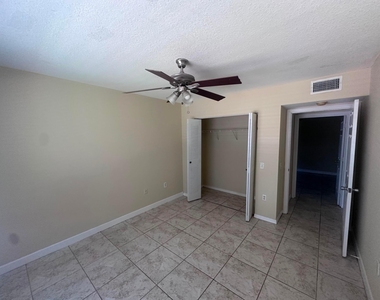 201 Villa Circle - Photo Thumbnail 29